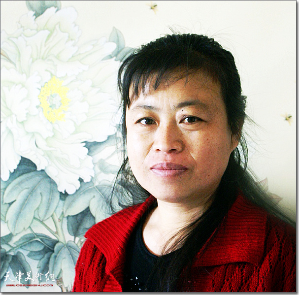 温桂艳（天津），毕业于天津师范大学美术系，现任教于武清区石各庄镇初级中学。
